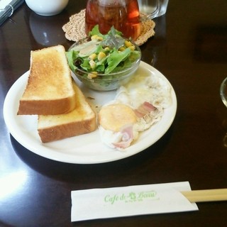 カフェ・ド・ベル_0