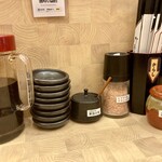 とんかつ檍 蒲田本店 - 卓上調味料
