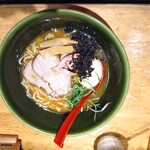 焼きあご塩らー麺 たかはし 新宿本店 - 