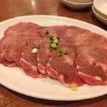 焼肉 山河 - 上タン塩
