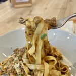 VICINO Pasta & Bar - タリアテッレボロネーゼ1,400円