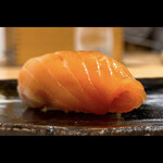 鮨 美幸 - ・時鮭 (トキシラズ)