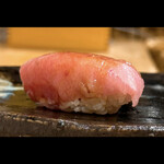 鮨 美幸 - ・中トロ (目近鮪)