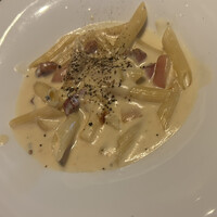 grigio la tavola - 