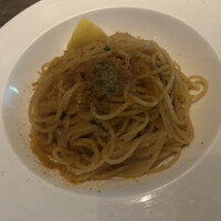 grigio la tavola - 