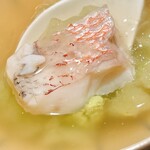 礒田 - 甘鯛をほぐして冬瓜の摺りおろし、本山葵と混ぜ混ぜしていただきました