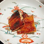 礒田 - 青森は小川原湖産の天然ウナギの地焼き。メチャンコ、ウンマイ