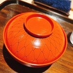 礒田 - さてさて、お椀の中身は何かなぁ？