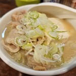 加賀屋 - もつ煮込み