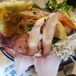 どんぶり次郎 - （※写真4）海鮮丼