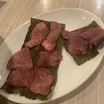 ホルモン・焼肉　8 hachi  - 