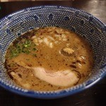 夢ノ弥 - 牛すじＢＬＡＣＫつけ麺