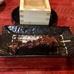 炭火焼き さん吉 - 鶏レバー（タレ）¥140-