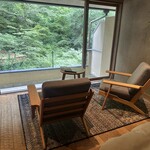 奥貴船 兵衛 - 座り心地の良い椅子。