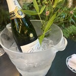 奥貴船 兵衛 - あしらいが素敵。こちらも持ち込み。