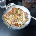 永楽庵 - サービスの玉子丼カツ入り700円なり✨️
