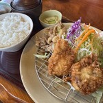 喜久 - 生姜焼きも乗ってるぞ