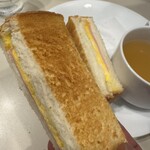 喫茶室ルノアール - イイ色