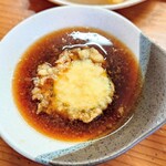 本田 - ズッキーニの天ぷら
      夏らしい一品