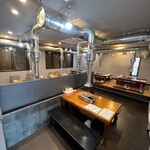 鳥康 - 店内