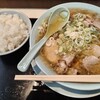 新橋ニューともちんラーメン 川崎駅前店