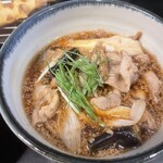 肉汁うどん奥村 - 具沢山のつけ汁