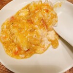 凛丹 toiet - ズワイ蟹肉入り卵白炒め　上海蟹味噌餡掛け