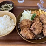 ふじや からあげ店 本店 - 定食大「秋田味噌」（¥1,078）