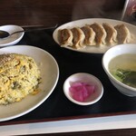 手作り鉄鍋餃子 双龍 - 