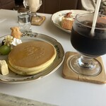 喫茶ビーナス - 料理写真:ホットケーキセット　¥800