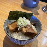 支那そば なかじま - 角煮ご飯