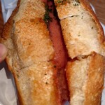 しあわせの葉っぱベーカリー - 明太フランス中身