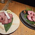 炭火焼肉 牛仁 - 