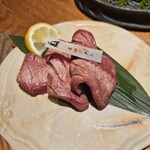 炭火焼肉 牛仁 - 