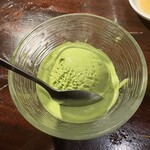 炭火焼肉 ホルモン にく式 - 抹茶アイス