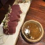 炭火焼肉 ホルモン にく式 - レバーと胡麻油