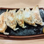 博多らーめん由丸 - 由丸焼餃子495円