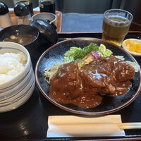 本格肉料理 丸小 - 