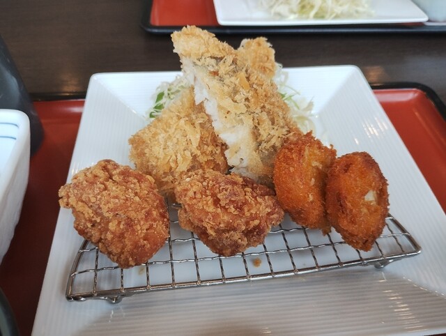 和風レストランまるまつ 鷹巣店 - 鷹ノ巣（ファミレス）の写真