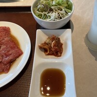 馬車道 de 焼肉 DOURAKU CORRIDA 北仲ブリック＆ホワイト店 - 