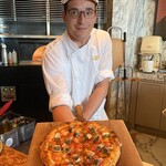 ザ ピッツァバー ON 38TH - 