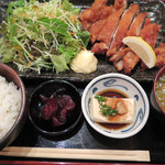 マルカイ札幌水産 - ランチ「鶏のザンギ定食 850円」