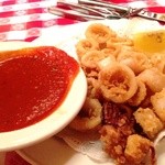 The Grand Central Oyster Bar & Restaurant - イカのフライ様！ケチャップで食べるスタンダードな感じ。