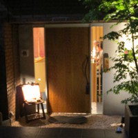 艪 - 蒸し暑い日の訪問でした。