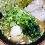 武道家 賢斗 - 特製ラーメン並（１３００円）