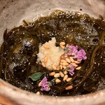 すしやのたい悟 - 青森県産天然岩海蘊さんでーす。②