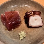 すしやのたい悟 - 蛸柔らか煮とめじ鮪藁焼さんでーす。①