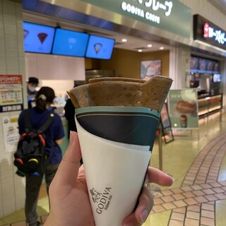 ゴディバ クレープ_0