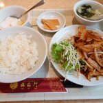 中華料理福臨門 - 豚肉の生姜焼き800円