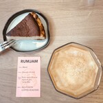 HYOTTOKO COFFEE&WINES - 